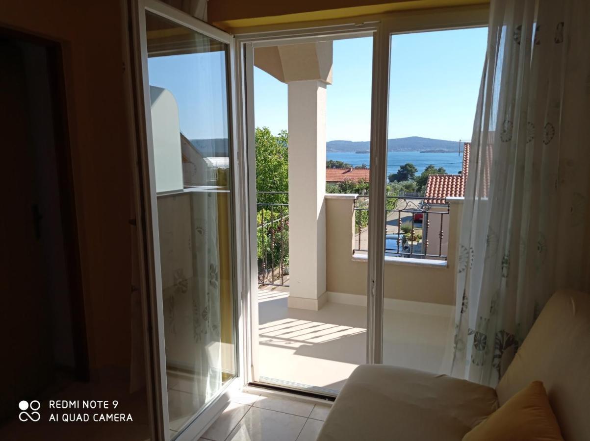 Apartments Vodopija Sveti Filip i Jakov Buitenkant foto