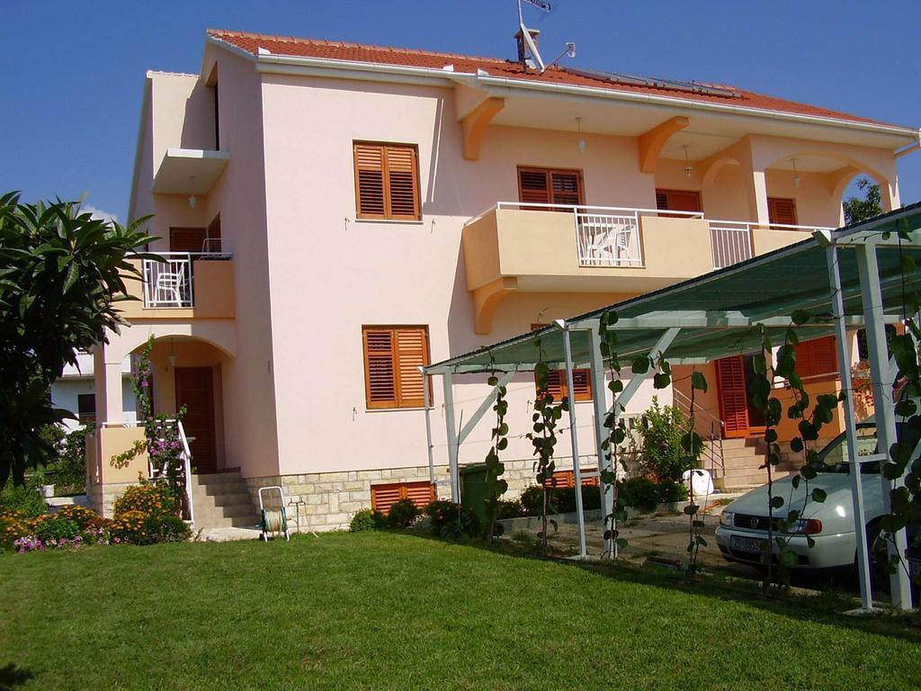 Apartments Vodopija Sveti Filip i Jakov Kamer foto